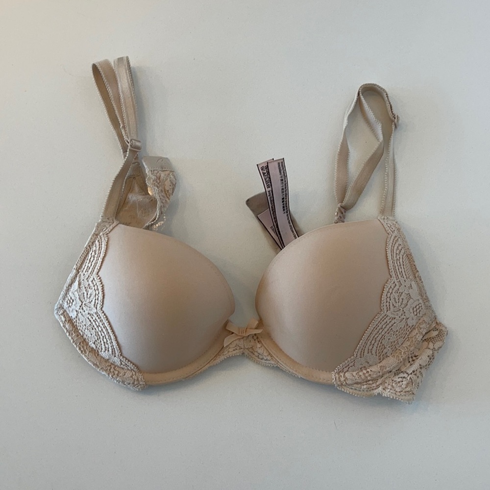 Nude Bra